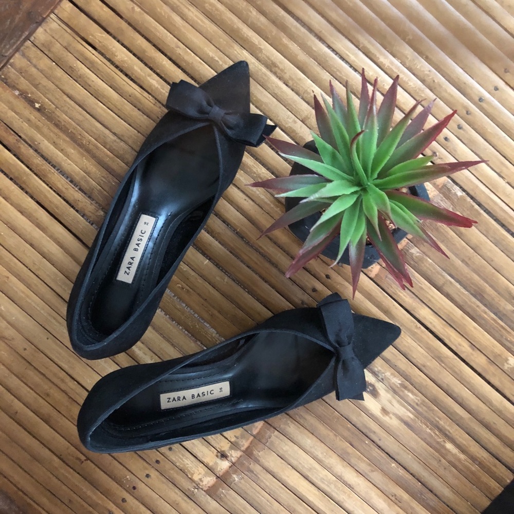 Zara Black Kitten Heels
